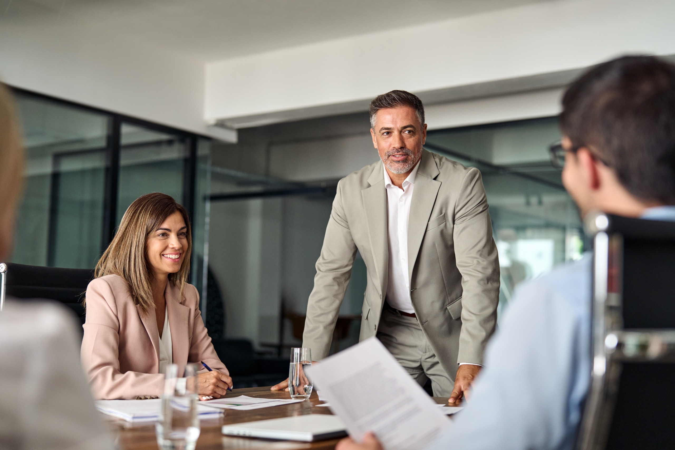 Parceria entre CEO e conselho de administração é fundamental para o sucesso empresarial